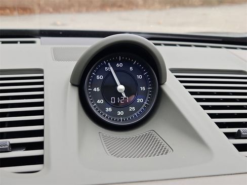 Certified 2021 Porsche 911 Carrera S image 18