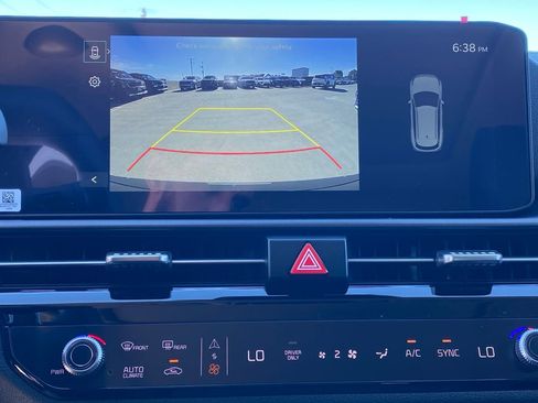 New 2026 Kia Sportage EX image 21