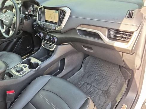 Certified 2024 GMC Terrain Denali w/ Denali Premium Package AWD/4WD image 30