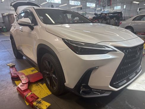 Used 2025 Lexus NX 450h+ AWD w/ Accessory Package (2T) image 1
