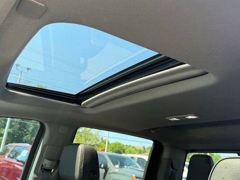 Used 2023 GMC Sierra 1500 Denali AWD/4WD image 28