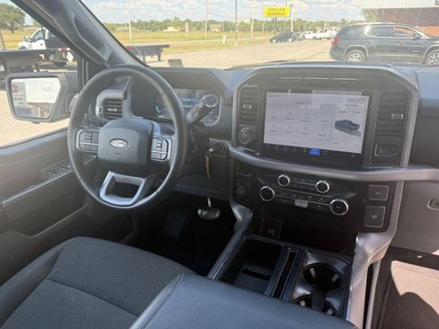 Used 2024 Ford F150 XLT w/ Mobile Office Package image 7