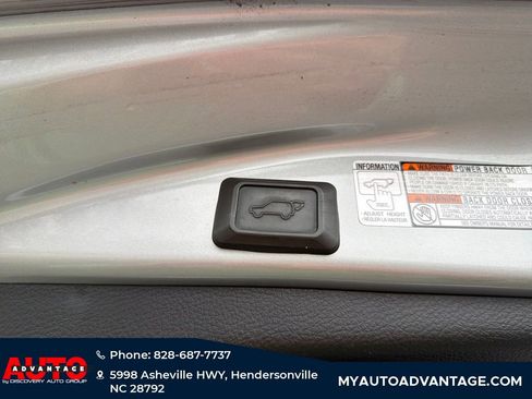 Used 2018 Toyota RAV4 XLE image 30