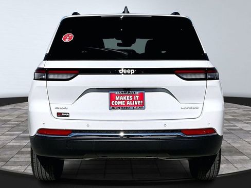 New 2026 Jeep Grand Cherokee Laredo X image 17