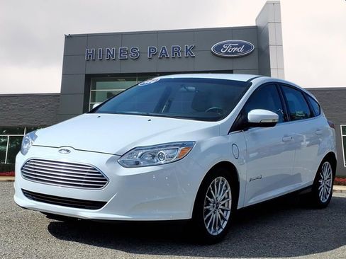 Used 2014 Ford Focus Electric Hatchback image 3