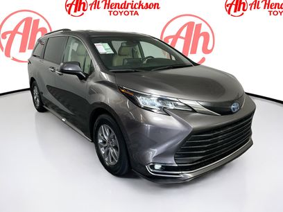 Used 2022 Toyota Sienna XLE