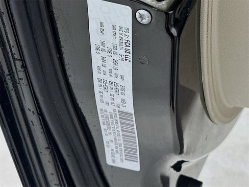 Used 2019 Dodge Grand Caravan SXT image 33