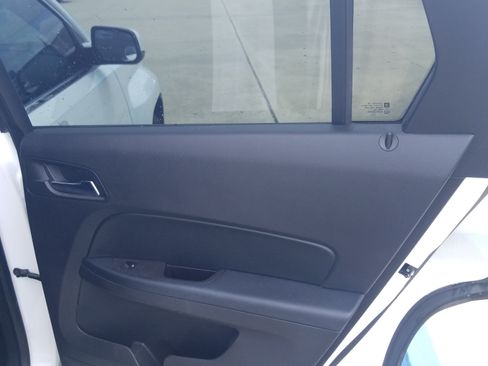 Used 2015 GMC Terrain SLE FWD image 14