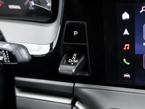 Used 2026 Porsche Panamera image 18