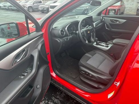 Certified 2024 Chevrolet Blazer LT w/ Convenience Package FWD image 12