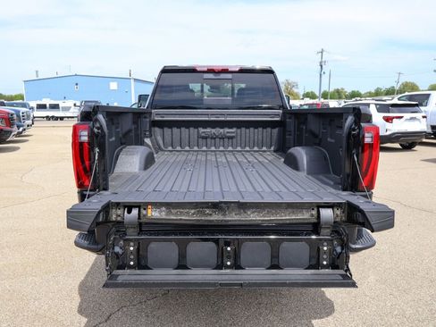 New 2026 GMC Sierra 3500 Denali Ultimate AWD/4WD image 5