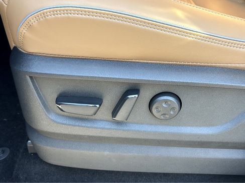 New 2026 INFINITI QX80 Luxe w/ Cargo Package image 19