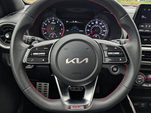 Certified 2022 Kia Forte GT w/ GT2 Package FWD image 25