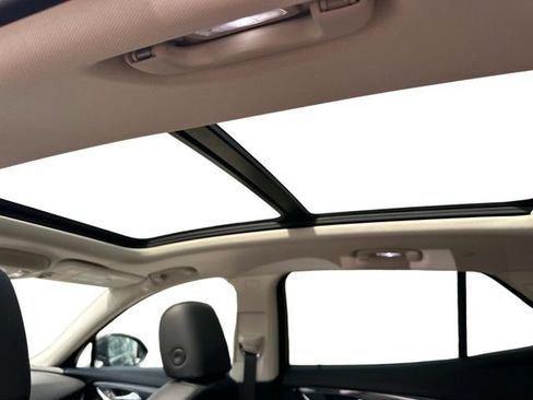 Used 2021 Buick Envision Essence FWD image 12