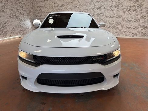 Used 2022 Dodge Charger R/T RWD image 2