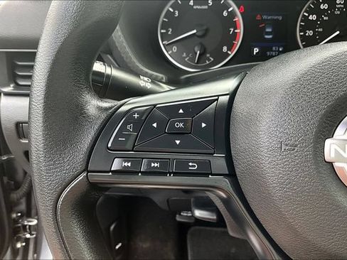 Used 2025 Nissan Sentra S FWD image 10