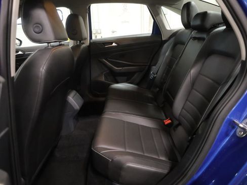 Used 2024 Volkswagen Jetta SE image 17