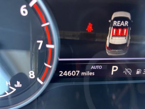Used 2025 Nissan Rogue SV AWD/4WD image 34