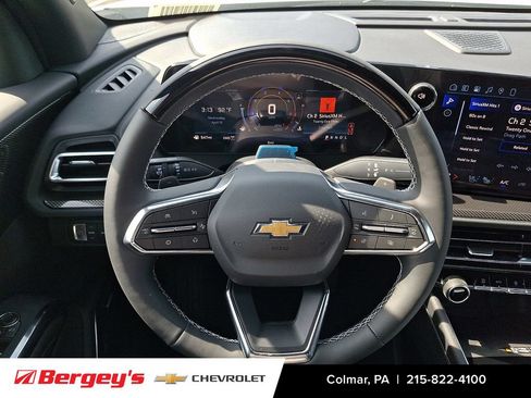 New 2026 Chevrolet Traverse High Country w/ LPO, Floor Liner Package AWD/4WD image 17