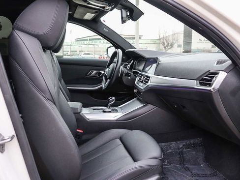 Used 2021 BMW M340i w/ Premium Package image 16