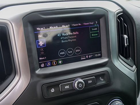 Used 2025 Chevrolet Silverado 2500 Custom w/ Custom Convenience Package image 18