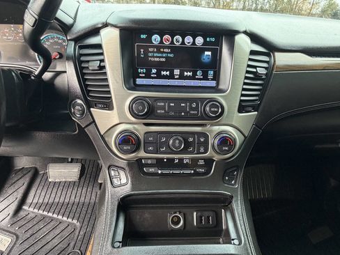 Used 2019 GMC Yukon XL Denali w/ Denali Ultimate Package image 10