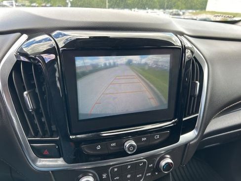 Used 2019 Chevrolet Traverse LT AWD/4WD image 9
