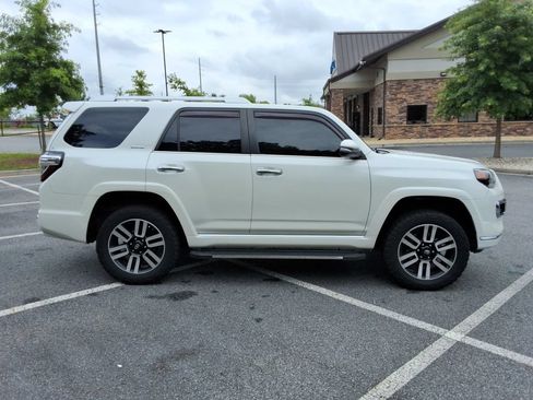 Used 2020 Toyota 4Runner Limited AWD/4WD image 4