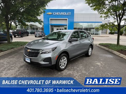 Used 2023 Chevrolet Equinox LS w/ LPO, Floor Liner Package AWD/4WD image 1