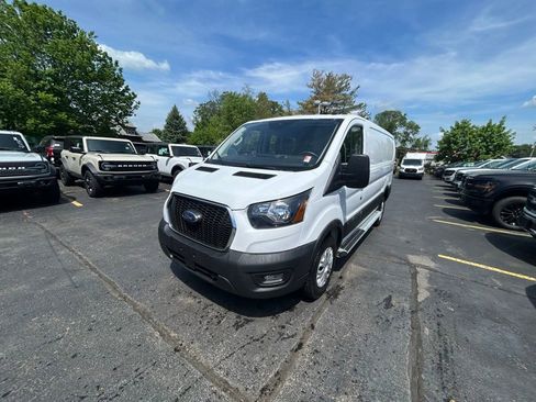 Used 2024 Ford Transit 250 Low Roof w/ Exterior Upgrade Package RWD image 3