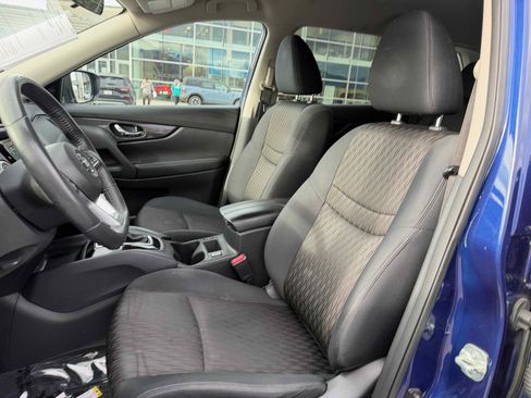 Used 2017 Nissan Rogue SV image 15