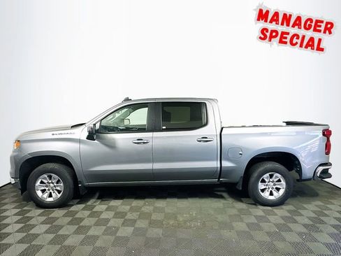 Used 2025 Chevrolet Silverado 1500 LT image 5