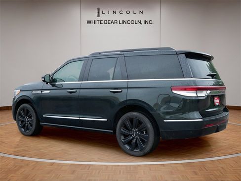 Used 2022 Lincoln Navigator Black Label image 7