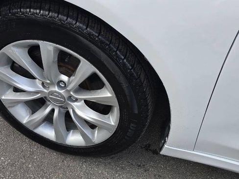 Used 2015 Chrysler 200 C w/ Navigation & Sound Group I image 10