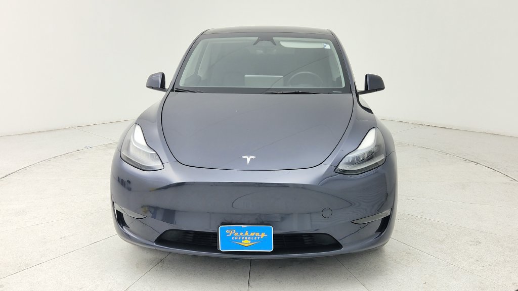 Used 2023 Tesla Model Y Long Range AWD/4WD image 2