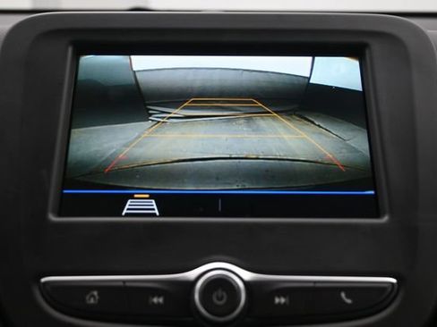 Used 2019 Chevrolet Equinox LS FWD image 29