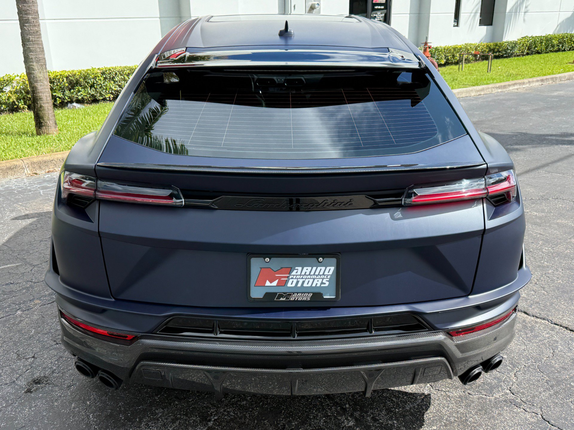 Used 2024 Lamborghini Urus Performante AWD/4WD image 19