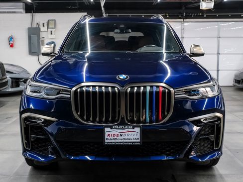 Used 2022 BMW X7 M50i w/ Executive Package image 6