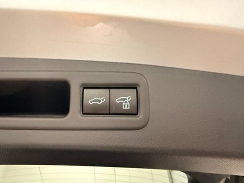 Used 2023 Lexus RX 350 FWD w/ Cold Area Package image 10