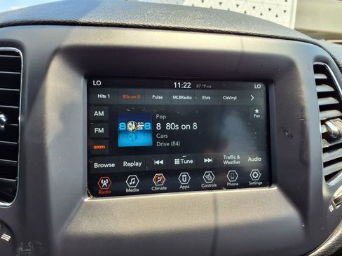 Used 2021 Jeep Compass Latitude w/ Convenience Group AWD/4WD image 7