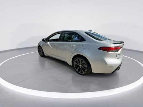 Used 2023 Toyota Corolla XSE image 6