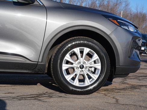 Used 2024 Ford Escape Active image 13