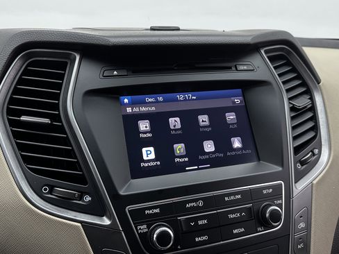 Used 2018 Hyundai Santa Fe Sport w/ 2.4L Value Package 02 image 15