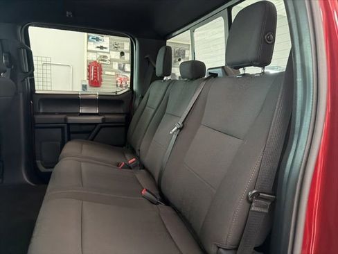 Used 2018 Ford F150 XLT w/ Equipment Group 302A Luxury AWD/4WD image 24