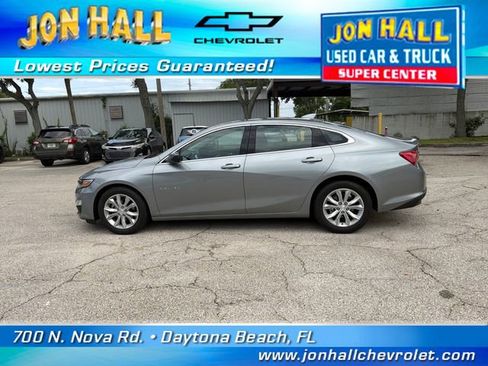 Used 2025 Chevrolet Malibu LT FWD image 5
