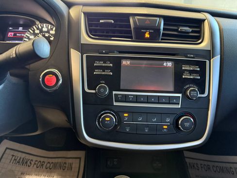 Used 2018 Nissan Altima 2.5 S w/ S Convenience Package FWD image 14