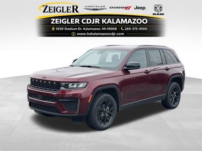 New 2026 Jeep Grand Cherokee Altitude