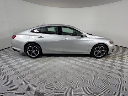 Used 2021 Chevrolet Malibu LT FWD image 4