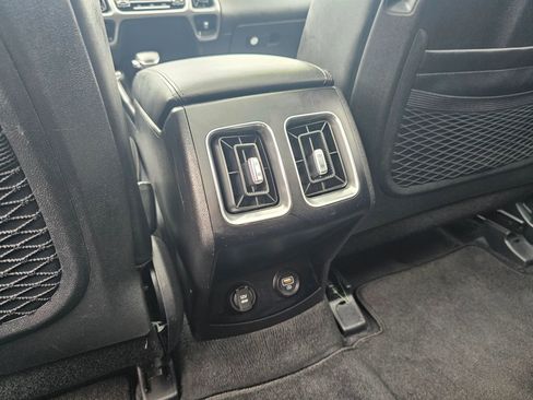 Used 2022 Kia Sorento S w/ Panoramic Sunroof Package FWD image 33