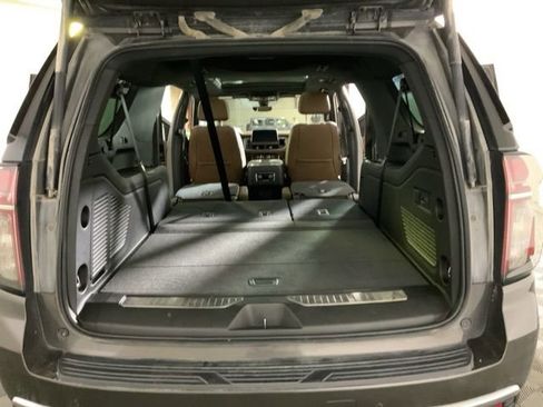 Used 2021 Chevrolet Suburban High Country w/ Premium Package image 49